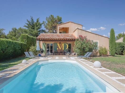 Haus zum Kauf 750.000 € 140 m² 1.383 m² Grundstück Saint-Saturnin-lès-Apt 84490