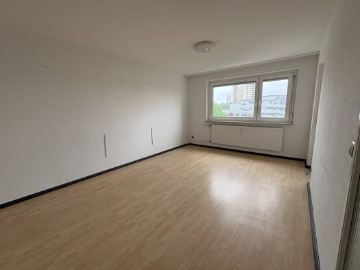 Wohnung zum Kauf 178.000 € 2,5 Zimmer 66,4 m² 7. Geschoss Erfurter Straße 9 Bietigheim Bietigheim-Bissingen 74321