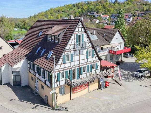 Einfamilienhaus zum Kauf 395.000 € 8 Zimmer 332,6 m² 624,1 m² Grundstück Eberdingen 71735