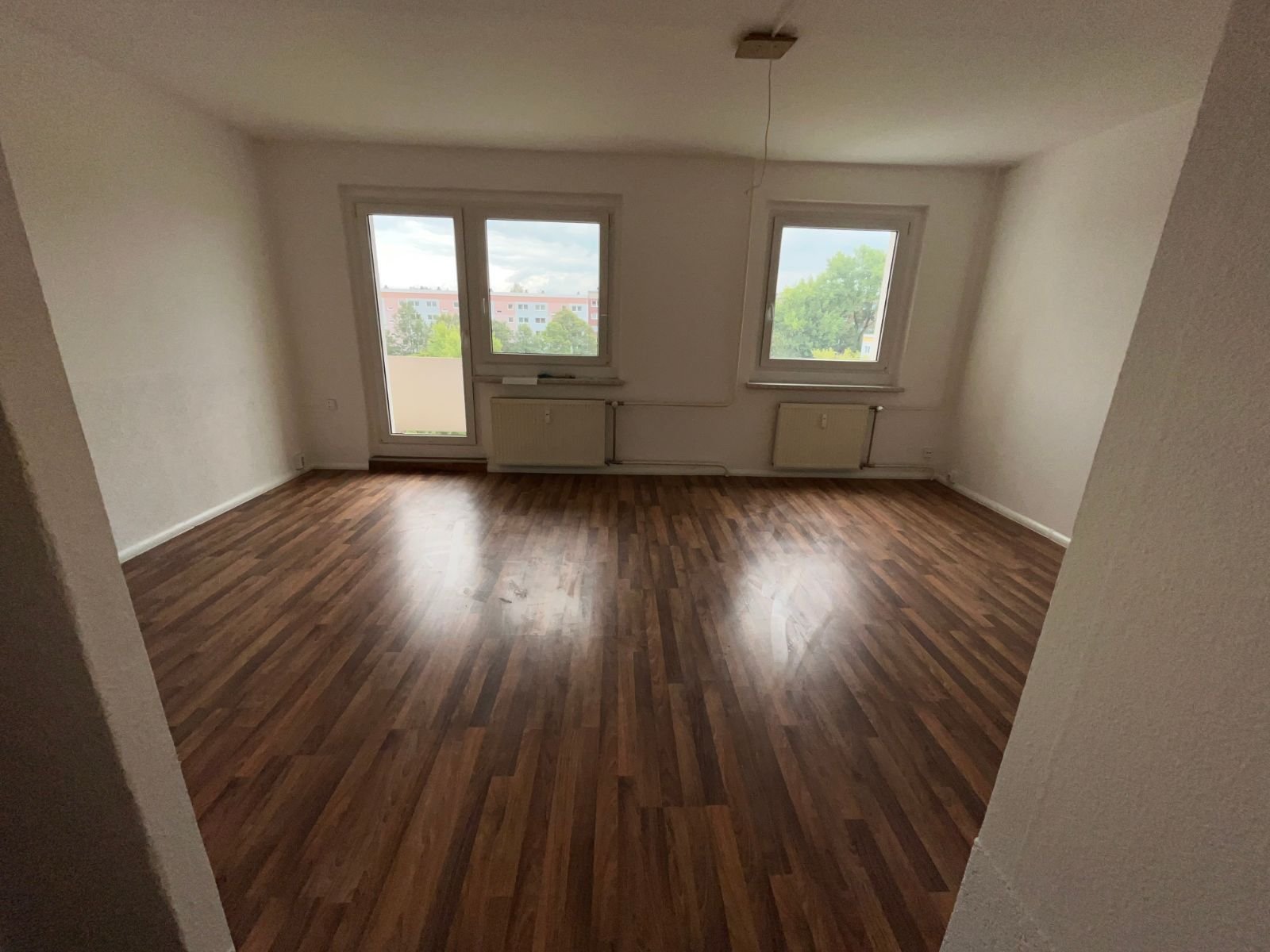 Wohnung zur Miete 249 € 2 Zimmer 51,2 m²<br/>Wohnfläche 4.<br/>Geschoss Dr.Chr.-Hufeland-Straße 27 Reusa / Sorga Plauen 08529