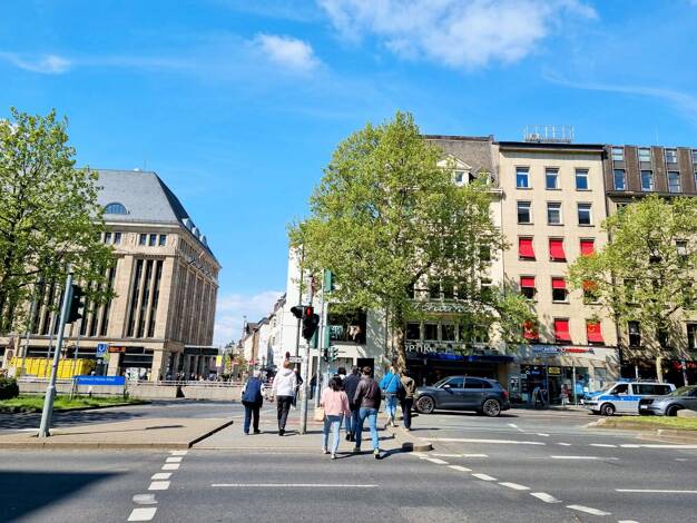 Wohnung zur Miete Wohnen auf Zeit 1.250 € 2 Zimmer 55 m² frei ab 01.08.2025 Düsseldorf 40213