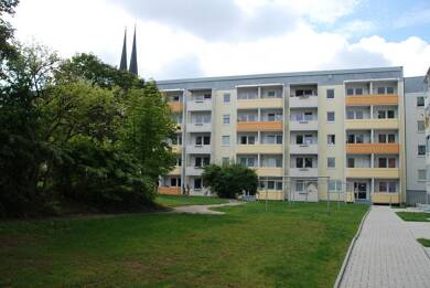 Wohnung zur Miete 223 € 1 Zimmer 33,3 m² 2. Geschoss frei ab 01.10.2025 Tschaikowskistr. 44c Sonnenberg 214 Chemnitz 09130