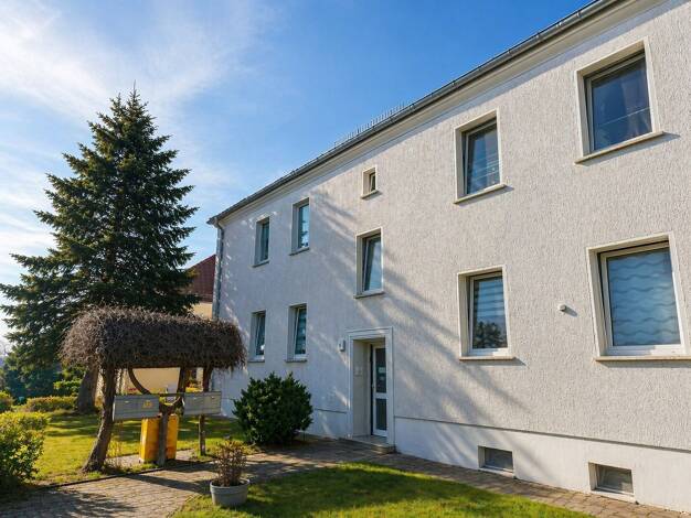 Mehrfamilienhaus zum Kauf 324.900 € 9 Zimmer 309 m² 703 m² Grundstück Naumburger Straße 8 Zeitz Zeitz 06712
