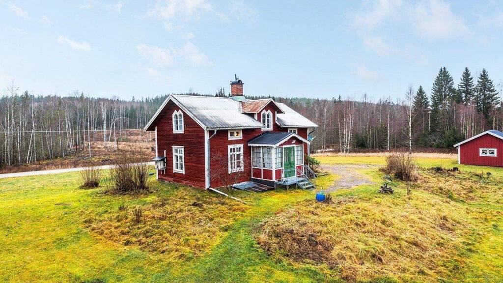 Einfamilienhaus zum Kauf 73.000 € 3 Zimmer 88 m² 18.172 m² Grundstück Hagfors