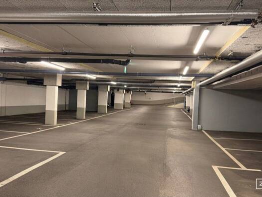 Tiefgaragenstellplatz zur Miete 59,85 € Kuefsteingasse Wien 1140
