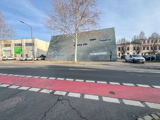 Ladenfläche zur Miete provisionsfrei 867 m² Verkaufsfläche Löbtau-Süd Dresden 01159