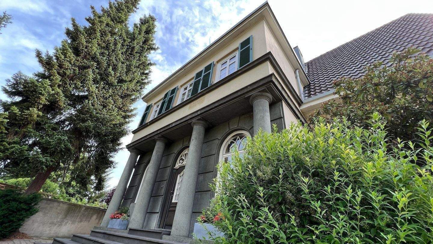 Villa zum Kauf - Ansicht 3