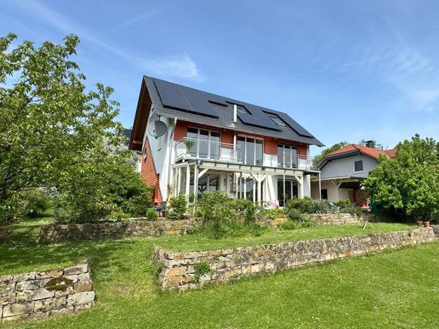 Einfamilienhaus zum Kauf provisionsfrei 449.000 € 8 Zimmer 200 m² 696 m² Grundstück frei ab 15.08.2026 Liebenau 34396