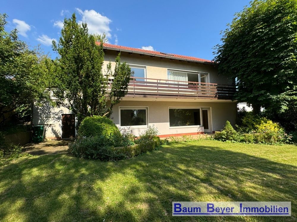 Einfamilienhaus zum Kauf 10 Zimmer 250 m²<br/>Wohnfläche 704 m²<br/>Grundstück Trift Göttingen 37085