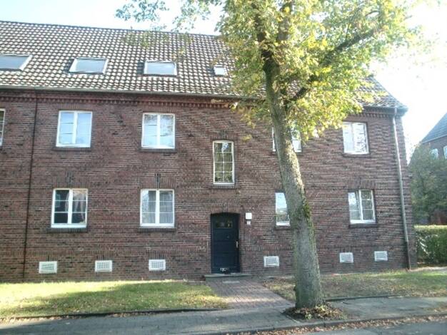 Wohnung zur Miete nur mit Wohnberechtigungsschein 436 € 3,5 Zimmer 73,9 m² 2. Geschoss Heinestraße 7 Repelen Moers 47445