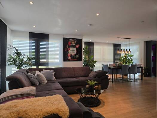 Doppelhaushälfte zum Kauf 849.900 € 4 Zimmer 173,5 m² 251 m² Grundstück frei ab sofort Pfaffenrot Marxzell 76359