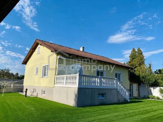 Einfamilienhaus zum Kauf 1.490.666 € 10 Zimmer 220 m² 782 m² Grundstück Ebreichsdorf 2483
