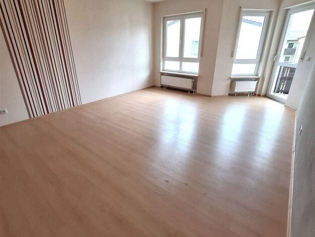 Wohnung zur Miete 740 € 3 Zimmer 75 m² 2. Geschoss frei ab sofort Roth 91154