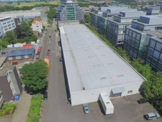 Lagerhalle zur Miete 2.850 m² Lagerfläche teilbar ab 750 m² Feldbergstraße 24 Niederhöchstadt Eschborn 65760