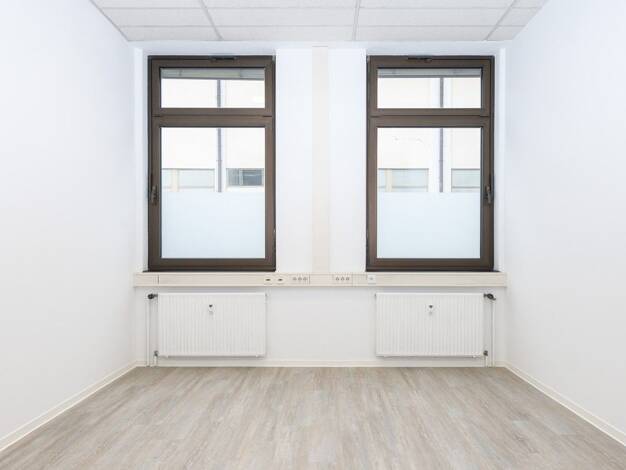 Bürofläche zur Miete 1.117 € 46,8 m² Bürofläche Katzwanger Straße 150 Gibitzenhof Nürnberg 90461