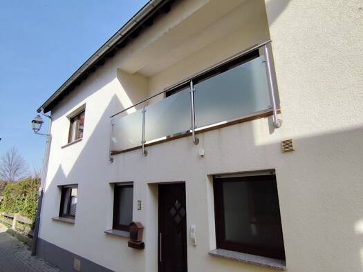 Stadthaus zur Miete 1.275 € 4 Zimmer 130 m² frei ab 15.03.2026 Freinsheim 67251