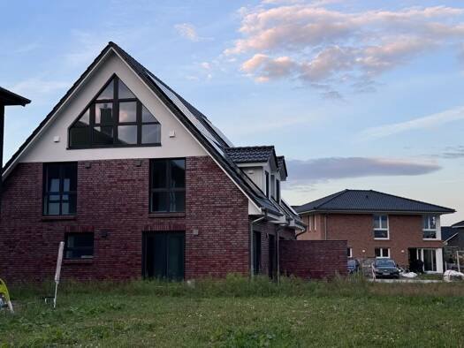 Wohnung zur Miete 2.100 € 5 Zimmer 125 m² Geschoss EG/1 frei ab 01.05.2026 Escheburg 21039