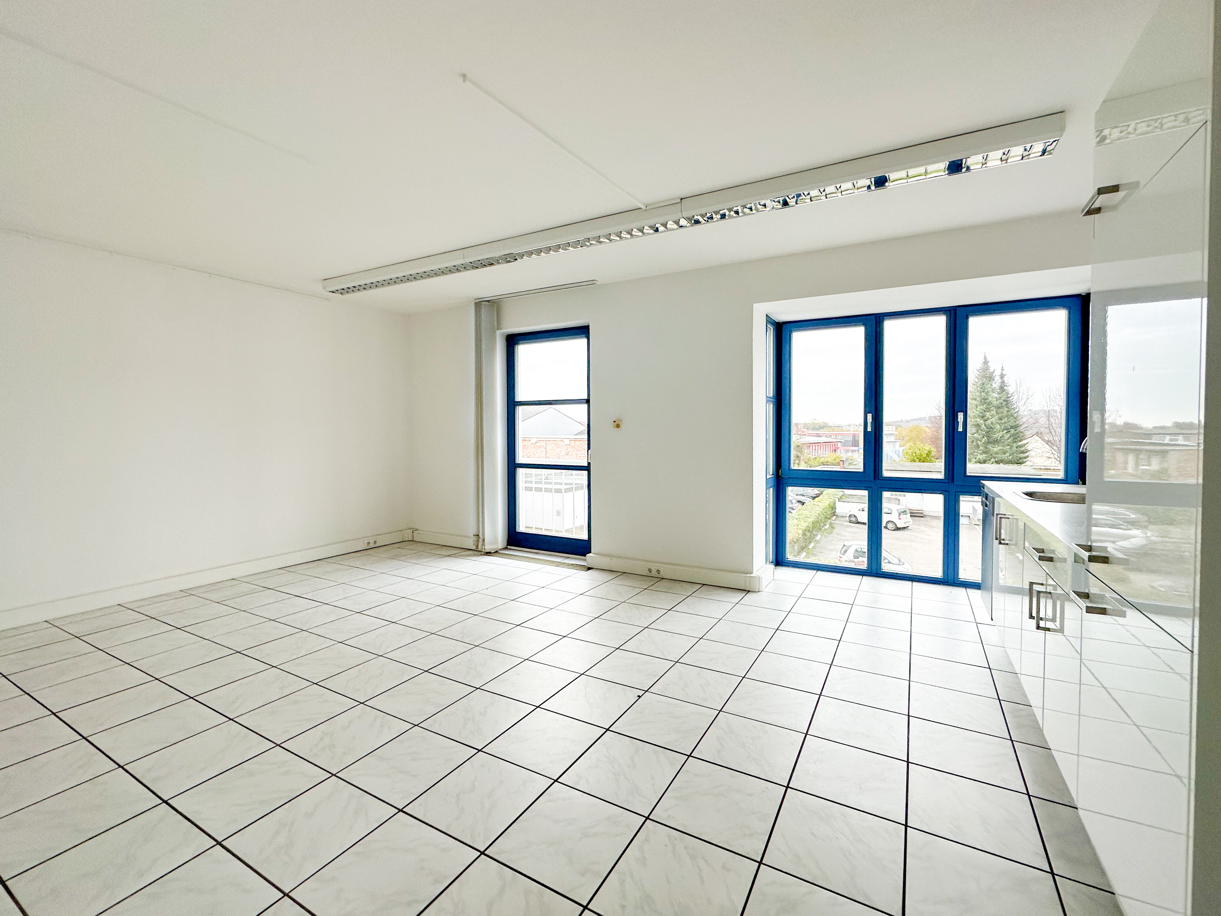 Büro-/Praxisfläche zur Miete provisionsfrei 900 € 4 Zimmer 113,7 m²<br/>Bürofläche Friedrichstr. 81 Stadtkern - Ost Iserlohn 58636