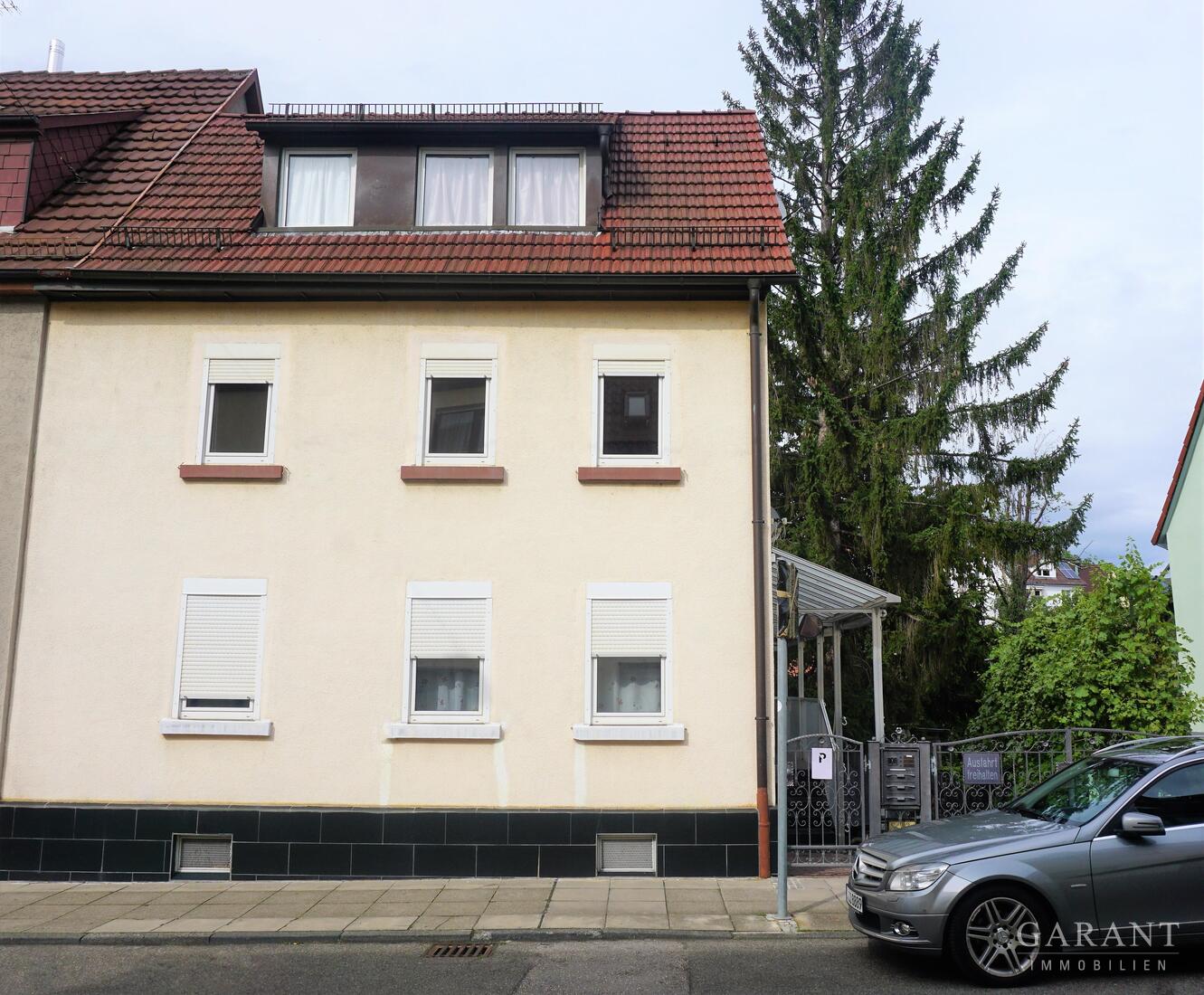 Doppelhaushälfte zum Kauf 618.000 € 7,5 Zimmer 138 m²<br/>Wohnfläche 249 m²<br/>Grundstück Weilimdorf Stuttgart 70499