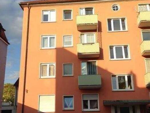 Wohnung zum Kauf 179.000 € 3 Zimmer 70 m² EG frei ab sofort Roßbrunnstr.23 Innenstadt Schweinfurt 97421
