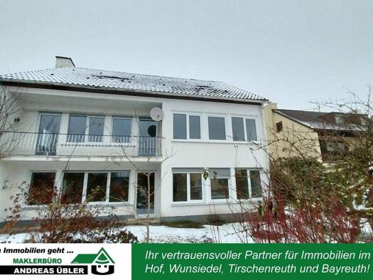 Wohnung zur Miete 595 € 2 Zimmer 70 m² Selb 95100