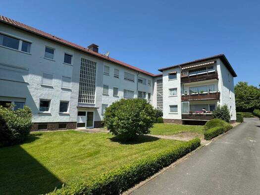 Wohnung zum Kauf 69.000 € 2 Zimmer 58 m² 1. Geschoss frei ab sofort Georg-Viktor-Straße 23b Bad Pyrmont 31812