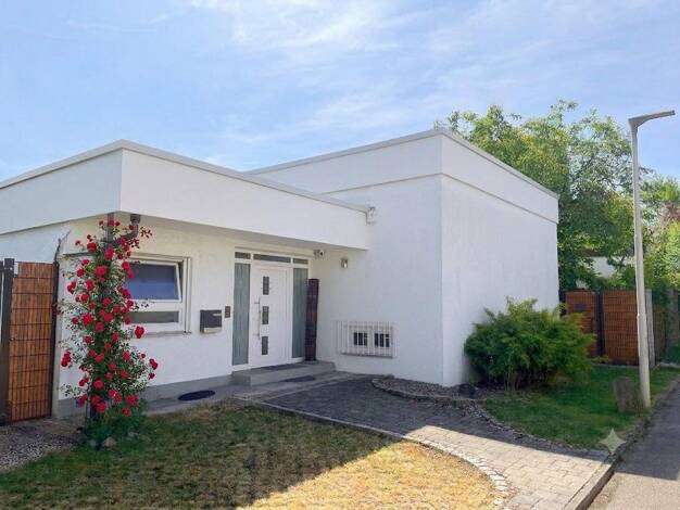 Einfamilienhaus zum Kauf provisionsfrei 540.000 € 8 Zimmer 153 m² 475 m² Grundstück Südweststadt Offenburg 77656