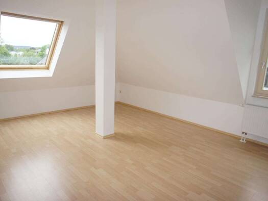 Wohnung zur Miete 289 € 2 Zimmer 44,4 m² 3. Geschoss frei ab 01.02.2027 Robert-Blum-Straße 22 Schönau Chemnitz 09116