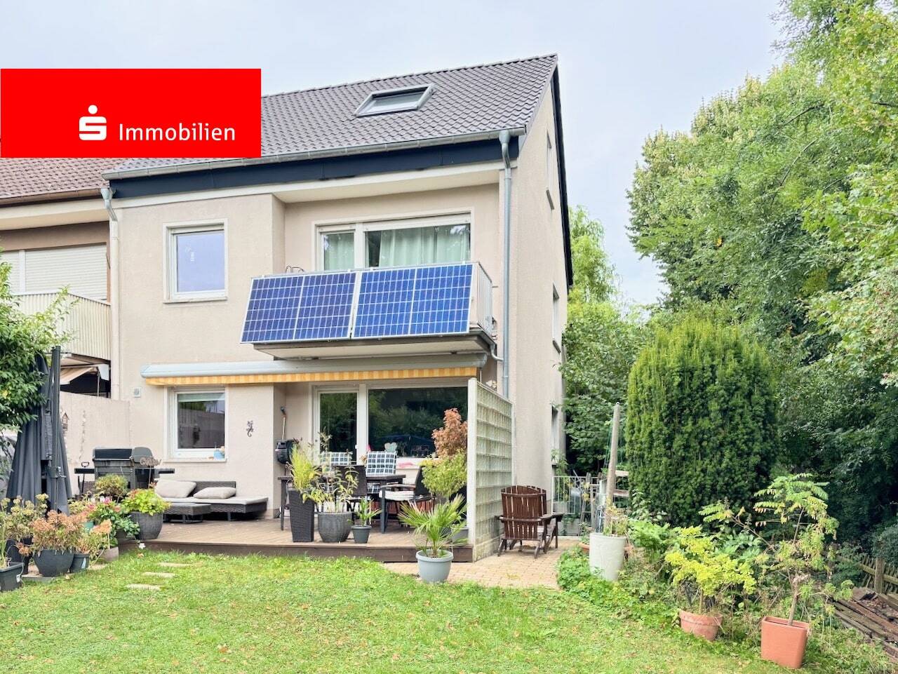 Modernes Reihenendhaus in Harheim