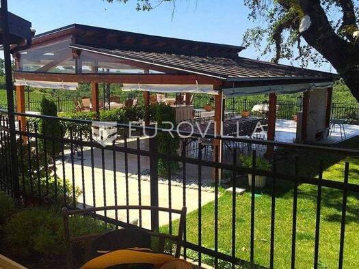 Büro zum Kauf Buje Buje