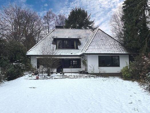 Einfamilienhaus zum Kauf 649.000 € 4,5 Zimmer 150,3 m² 1.580 m² Grundstück frei ab 01.01.2026 Wohldorf-Ohlstedt Hamburg 22397