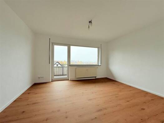 Wohnung zur Miete 710 € 3 Zimmer 64 m² 1. Geschoss frei ab sofort Röttenbach b Forchheim, Oberfr 91341