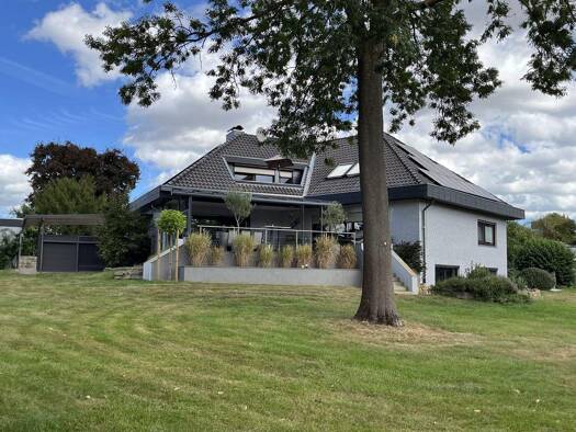 Einfamilienhaus zum Kauf 698.000 € 5 Zimmer 211 m² 2.804 m² Grundstück Velpke 38458