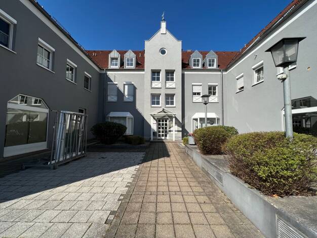 Wohn- und Geschäftshaus zum Kauf als Kapitalanlage geeignet 6.340.000 € 2.214 m² 2.150 m² Grundstück Fuggersraße 47 Königshausen Schwabmünchen 86830