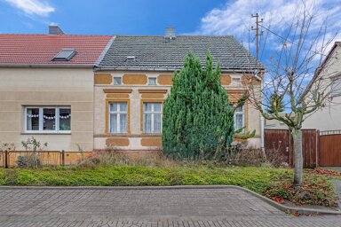 Doppelhaushälfte zum Kauf 59.000 € 6 Zimmer 115 m² 904 m² Grundstück Wahrburg Stendal 39576