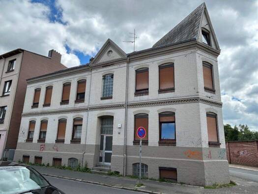 Wohnung zum Kauf provisionsfrei 55.000 € 5 Zimmer 100 m² Innenstadt Neumünster 24534