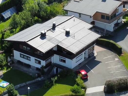 Mehrfamilienhaus zum Kauf als Kapitalanlage geeignet 20 Zimmer 450 m² 1.000 m² Grundstück St. Johann in Tirol 6380