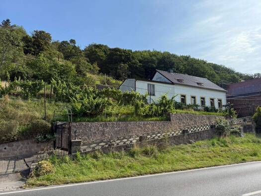 Einfamilienhaus zum Kauf 279.000 € 5 Zimmer 120 m² 5.040 m² Grundstück Meißen 01662