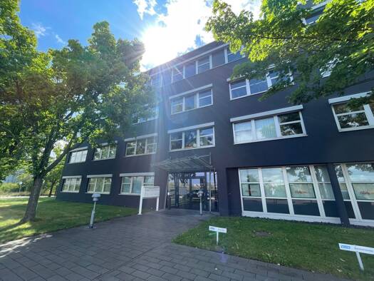 Bürofläche zur Miete provisionsfrei 9 € 14 Zimmer 500 m² Bürofläche Westringstraße 69 Dölzig Schkeuditz 04435