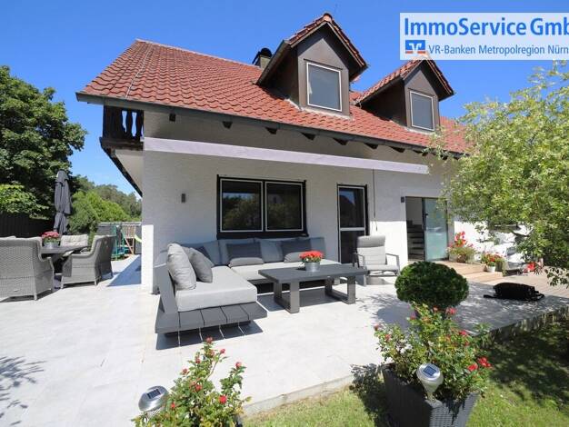 Mehrfamilienhaus zum Kauf 750.000 € 8 Zimmer 200 m² 545 m² Grundstück Sperberslohe Wendelstein 90530