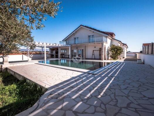 Haus zum Kauf 650.000 € 6 Zimmer 152 m² Vrsi
