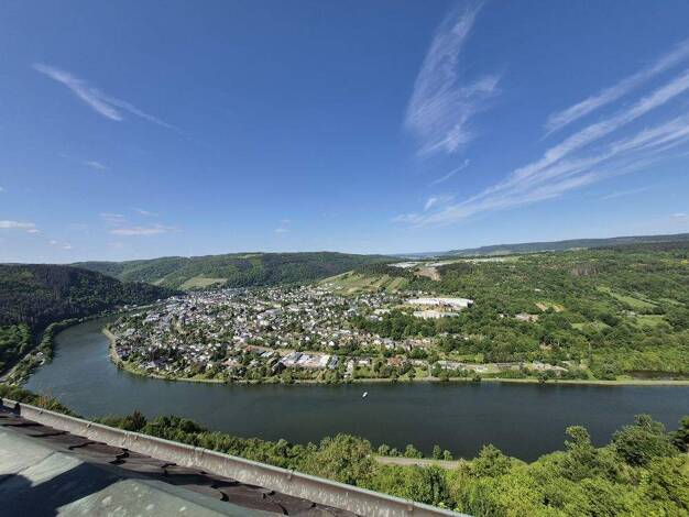 Reihenendhaus zum Kauf 220.000 € 9 Zimmer 190,3 m² 1.225 m² Grundstück Starkenburg 56843