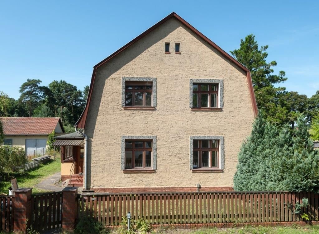 Einfamilienhaus zum Kauf 270.000 € 6 Zimmer 118 m²<br/>Wohnfläche 813 m²<br/>Grundstück Nassenheide Löwenberger Land OT Nassenheide 16775