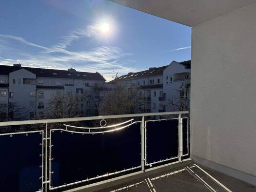 Wohnung zum Kauf 390.000 € 3 Zimmer 80,6 m² Lechhausen Augsburg / Firnhaberau 86169