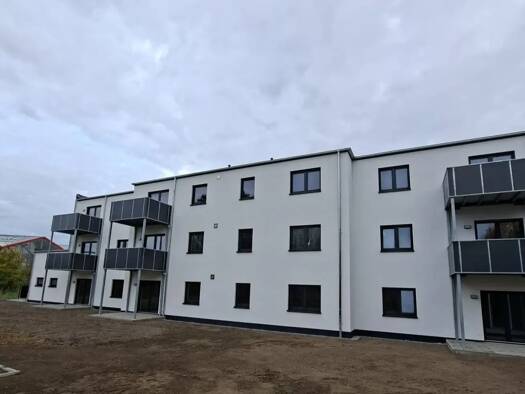 Wohnung zur Miete 1.581 € 3 Zimmer 102 m² Geschoss EG/1 frei ab 01.12.2026 Lüssow Lüssow 18437