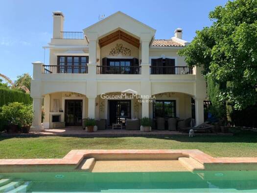 Villa zur Miete 15.000 € 7 Zimmer 625 m² 960 m² Grundstück Montemayor 1 Marbella 29602