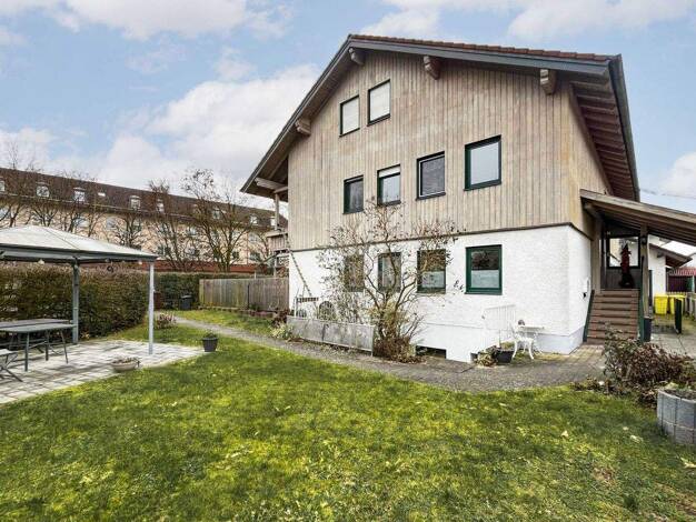 Wohnung zum Kauf 220.000 € 3,5 Zimmer 88,9 m² 2. Geschoss Unterneukirchen 84579