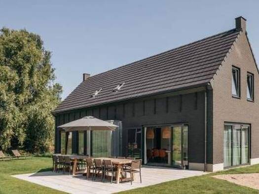 Ferienhaus zum Kauf provisionsfrei 599.000 € 7 Zimmer 216 m² 409 m² Grundstück frei ab sofort Goes 4471NC