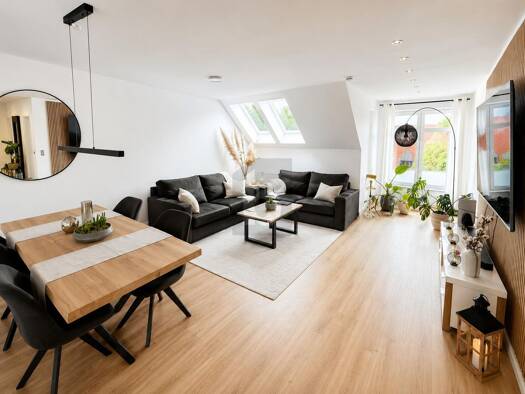 Wohnung zum Kauf 450.000 € 4 Zimmer 125 m² 3. Geschoss Bönningstedt 25474