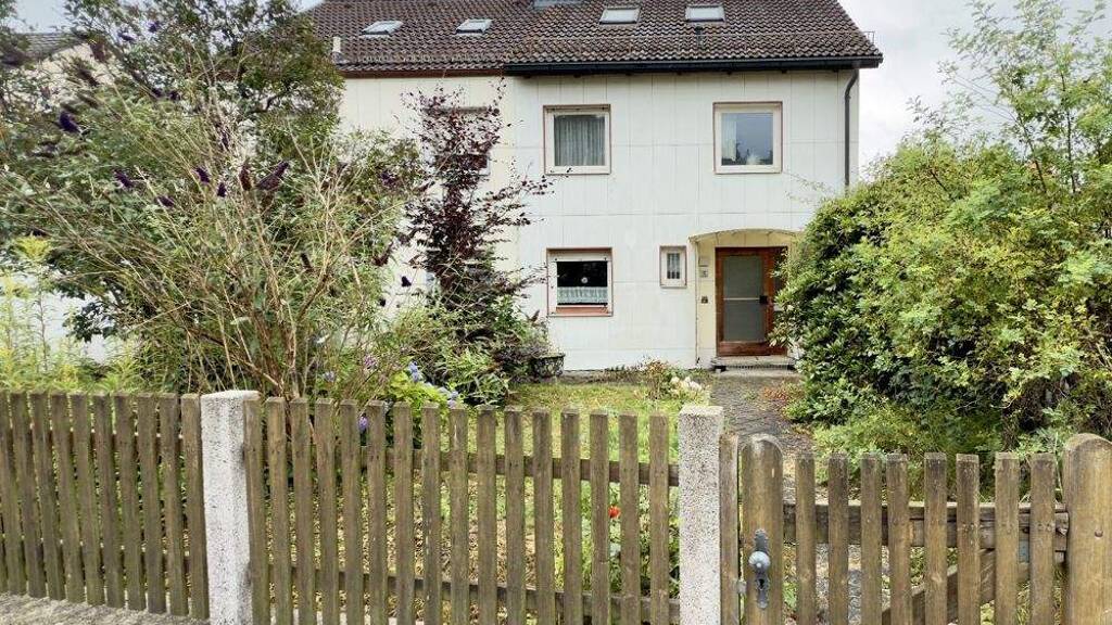 Doppelhaushälfte zum Kauf 134.000 € 5 Zimmer 115 m² 426 m² Grundstück Lichtenberg 95192